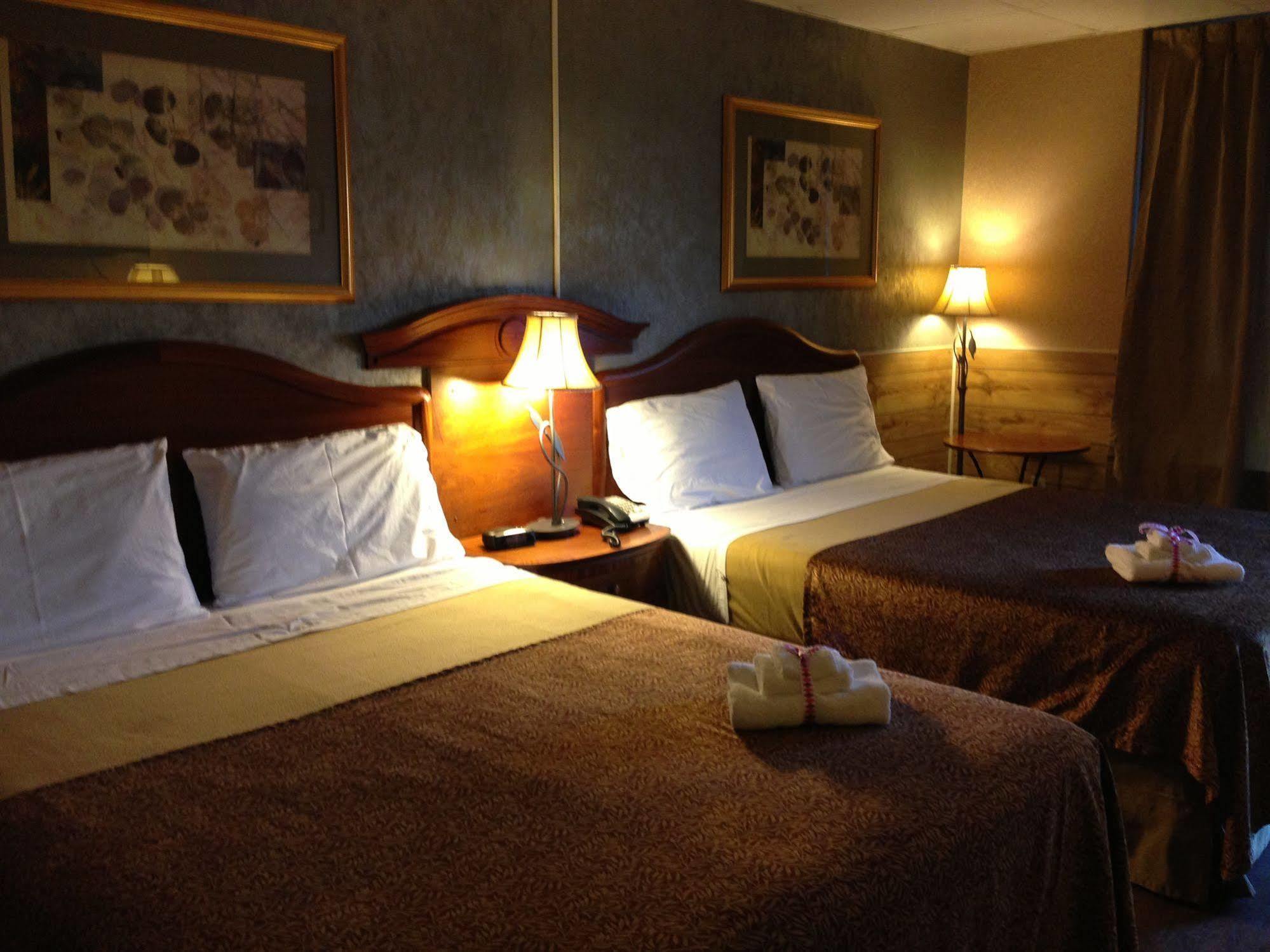 Niagara Parkway Court Motel Eksteriør billede